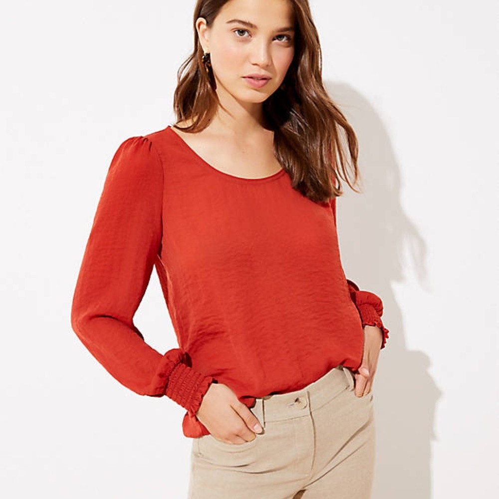 LOFT Women's NWT Petite Smocked Cuff Blouse